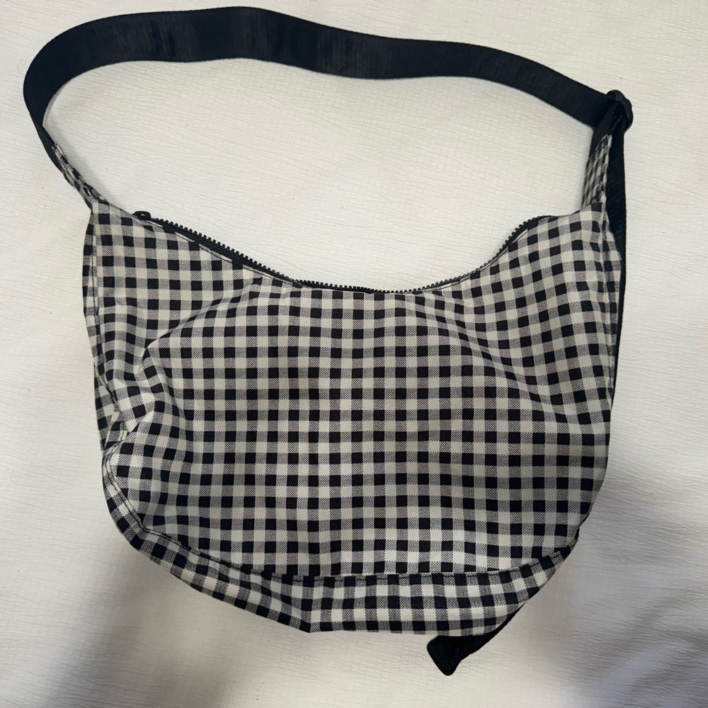Baggu medium crescent